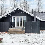 6 Person In Toftlund-by Traum *