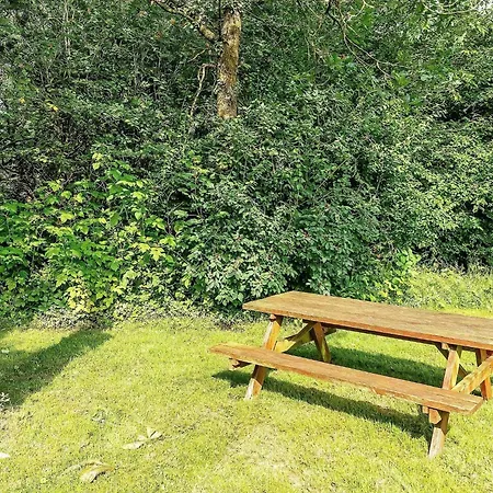 6 Person In Toftlund-by Traum * Vestergard