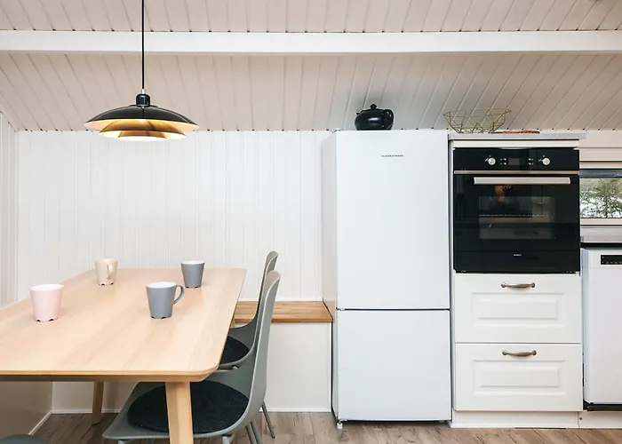 6 Person In Toftlund-by Traum *