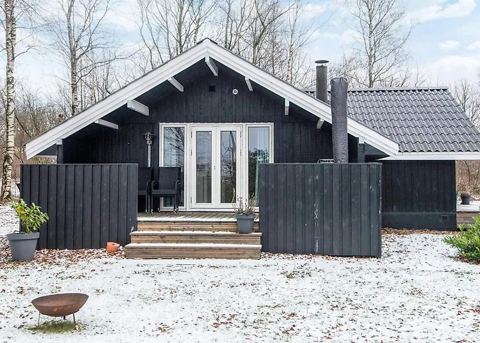 6 Person In Toftlund-by Traum *